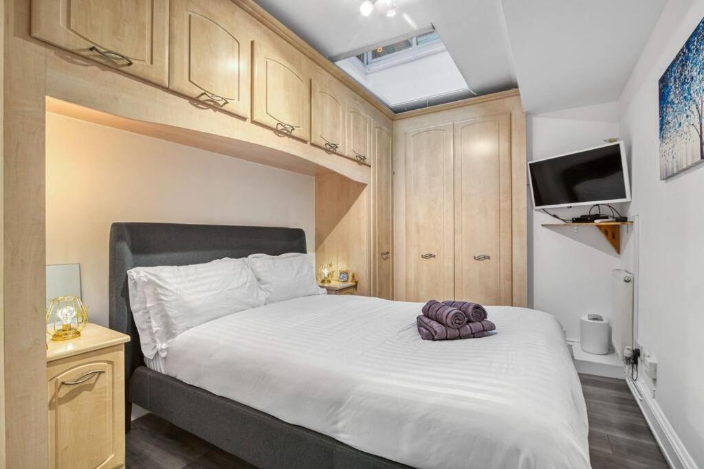 Luxury Oasis Appartement Londen Buitenkant foto
